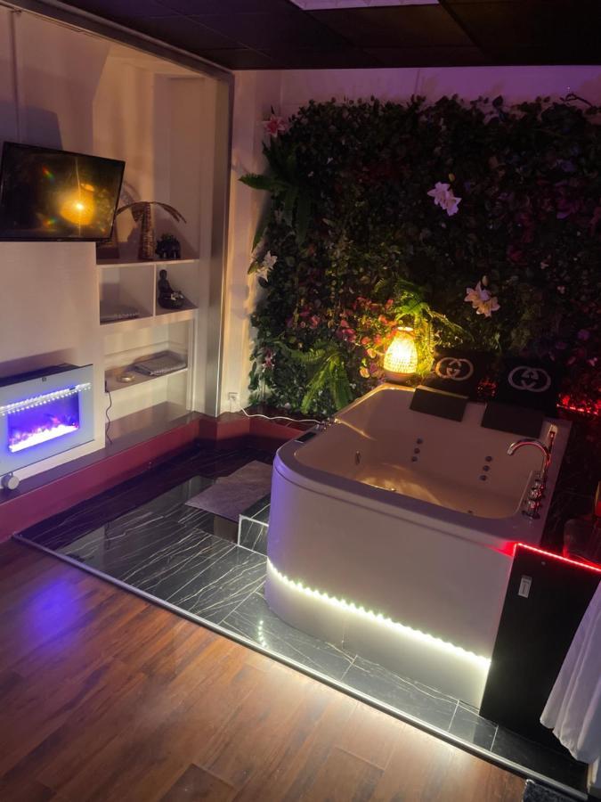 巴黎Jacuzzi 9Em公寓 外观 照片