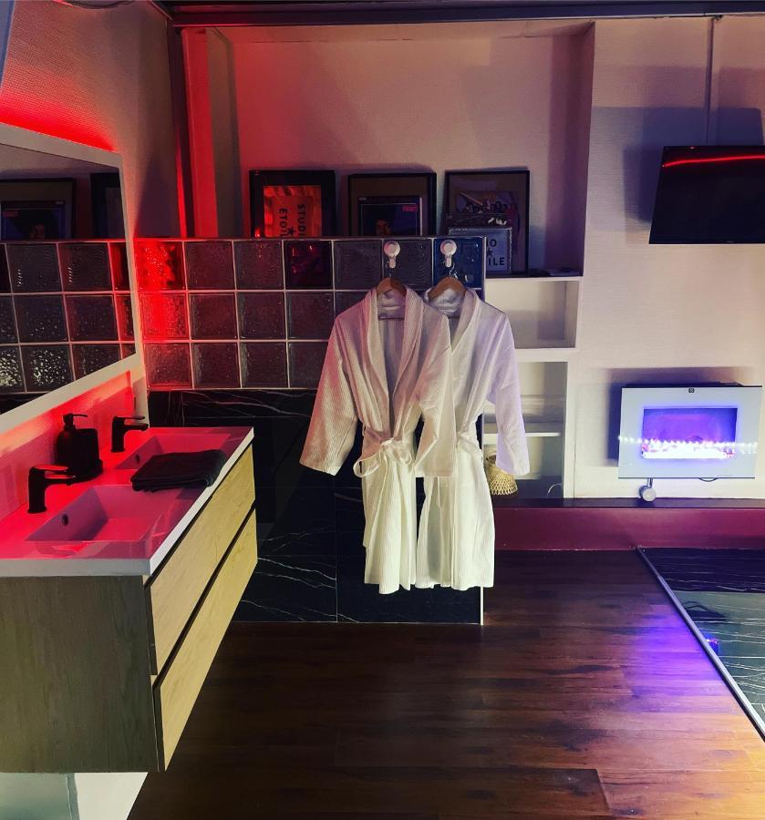 巴黎Jacuzzi 9Em公寓 外观 照片